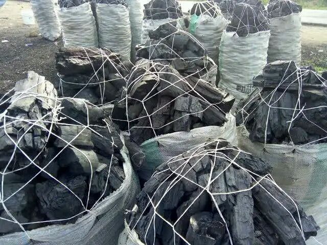 IRON RAW CHARCOAL